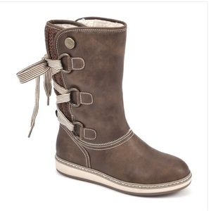 Brown Women's Boots with Ribbon Detail